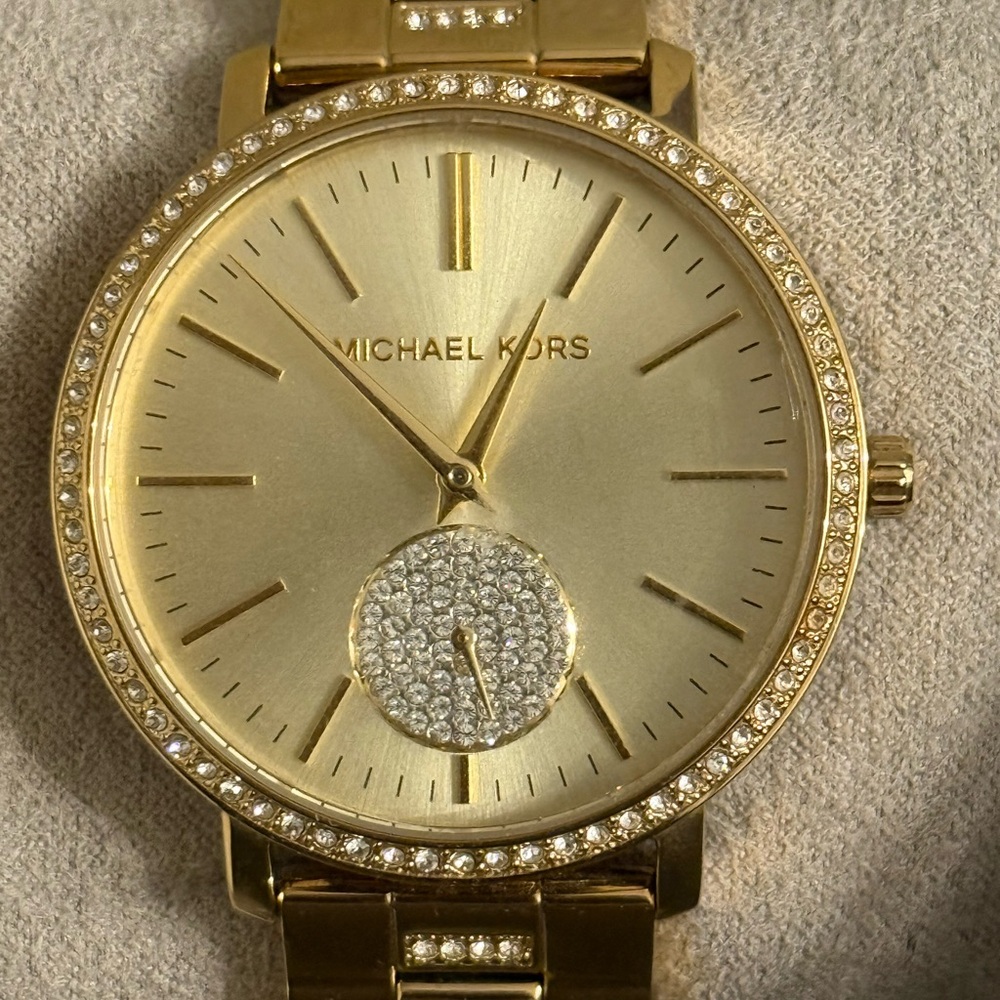 Michael Kors Jaryn Pavé Gold-Tone Watch MK3811